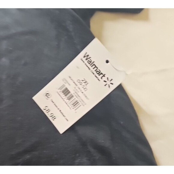 Freddy Krueger XXL Black Graphic Tee Horror Movie Shirt NWT - Picture 6 of 9